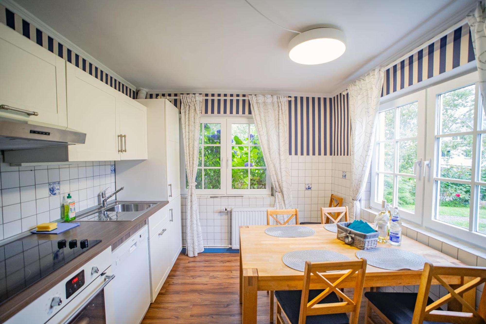 Апартаменты Haus Am Leuchtturm Пельворм Экстерьер фото